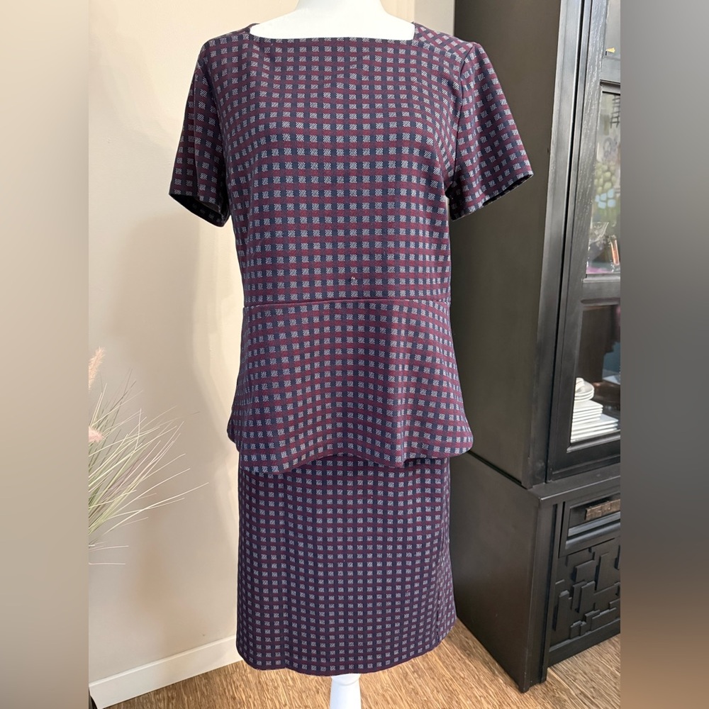 Ann Taylor Ponte Business Suit